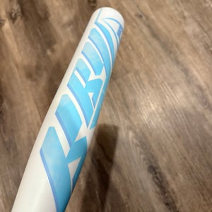 2025 Louisville Slugger Kryo Composiste Bat (-11) 18 oz 29" (Used)