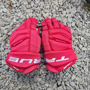 True Catalyst XP Gloves 12" (Used)