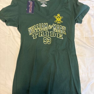 Jansport WomenS Green XL V-Neck College of William & Mary TShirt - NEW WITH TAGS