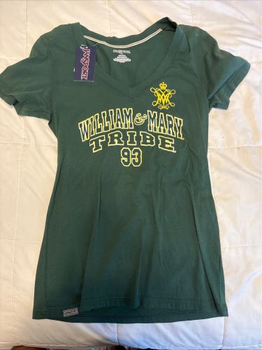 Jansport WomenS Green XL V-Neck College of William & Mary TShirt - NEW WITH TAGS