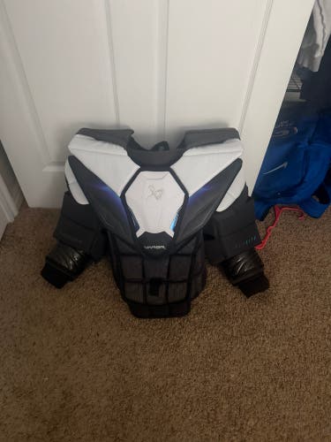 Senior Small Bauer flylite Goalie Chest Protector (New)