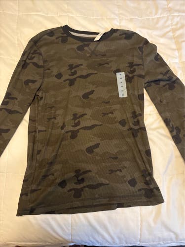 Old Navy Medium Camo Long Sleeve Shirt - NEW WITH TAGS