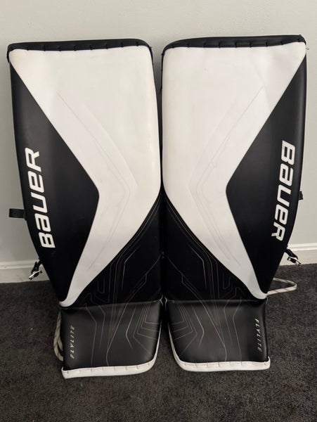 Pro Custom Bauer FlyLite Leg Pads
