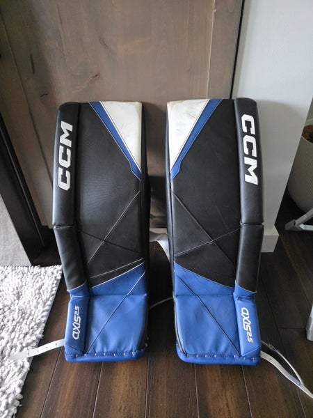 2022 28" CCM Axis A2.5 Goalie Leg Pads (Used)