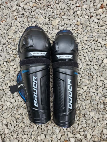 Intermediate Bauer X 14" Shin Pads (Used)