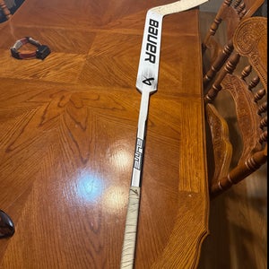 Senior Bauer Full Right Goalie Stick 25" Paddle (Used)