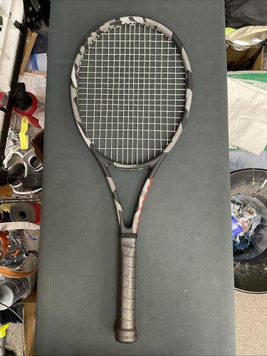 Wilson Pro Staff 97L CV Camo Tennis Racket - Grip Size 4 1/4"