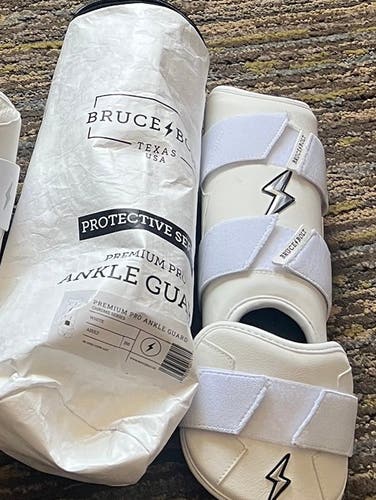 White Bruce bolt Leg guard