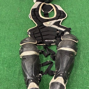 Youth Easton M10 Series Catcher's Set (Used)