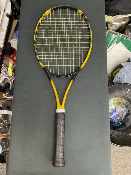 Volkl Classic C10 Pro Series MP Tennis Racket (208733) 98 sq in