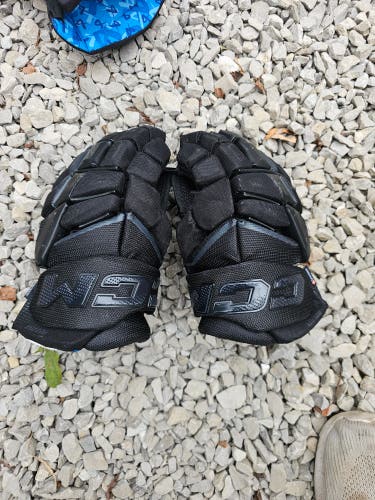 CCM Jetspeed FT8 Pro Gloves 12" (Used)