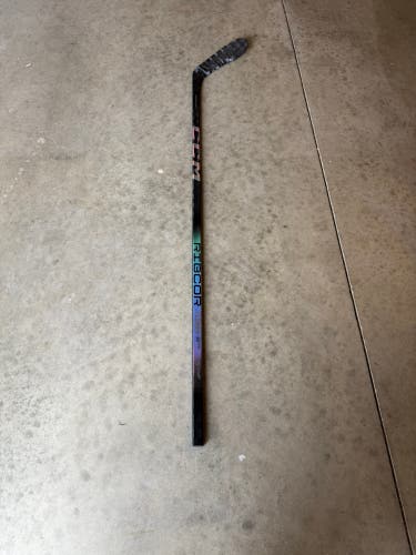 Senior CCM RibCor Trigger 8 Pro Right Handed Hockey Stick P28 (Used)