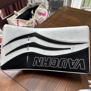 Vaughn Velocity V7 XF Pro Carbon Regular Pro Stock (Used)