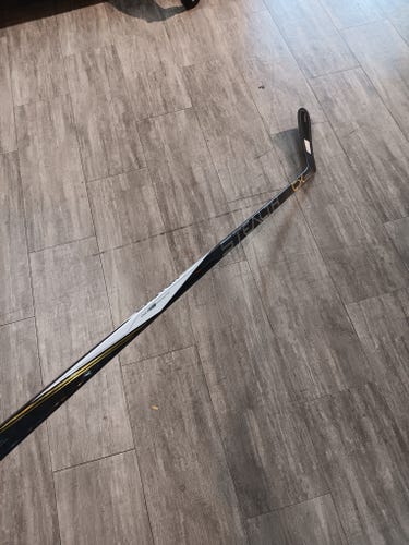 Senior Easton Stealth CX Hyperlite Left Hand Hockey Stick Toe Pattern (New)