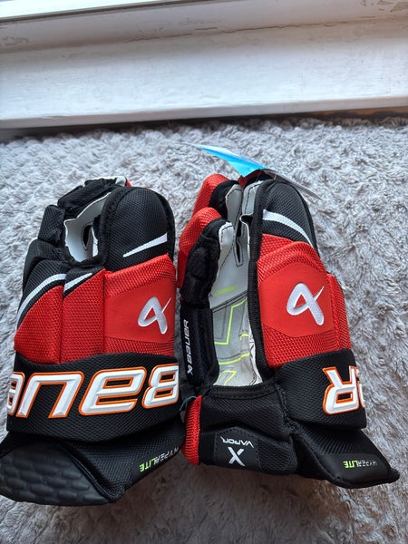 Bauer Vapor Hyperlite Gloves 13" (New)