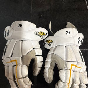 Towson University Tigers Under Armour Command Pro Lacrosse Gloves 13" (Used)