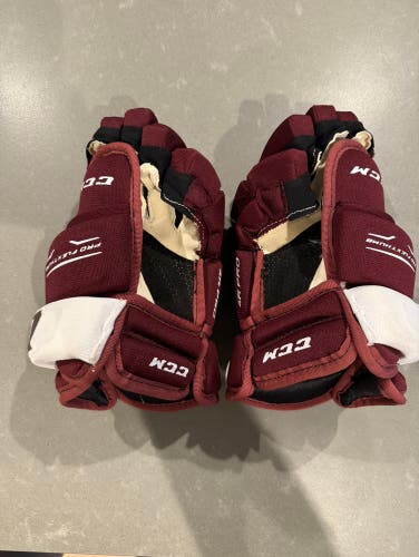 CCM HG4 Pro, Maroon/White, 12” Gloves (New)