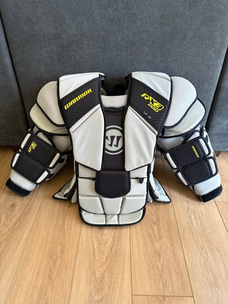 Medium Warrior RX3 PRO Goalie Chest Protector (Used)
