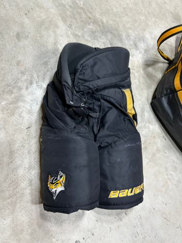 Men's Senior Medium Bauer Custom Pro Hockey Pants (Used)