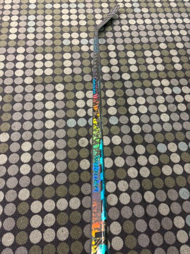 Senior Bauer Twitch Hockey Stick Right Handed | P88 70 Flex(Used)