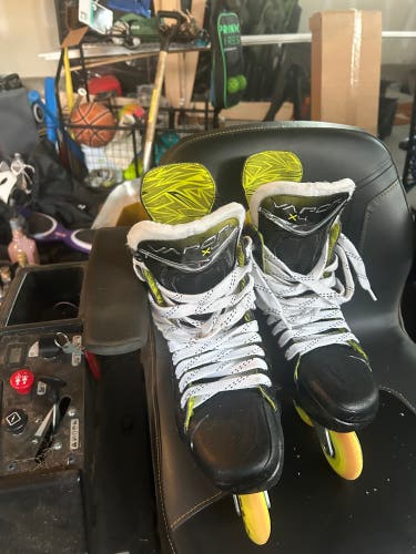Bauer Unknown Inline Skates Regular Width Size 8.5 (Used)
