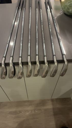 COBRA KING SZ Iron Set 8pcs 4-PW, GW N.S.PRO 1030H Regular Flex
