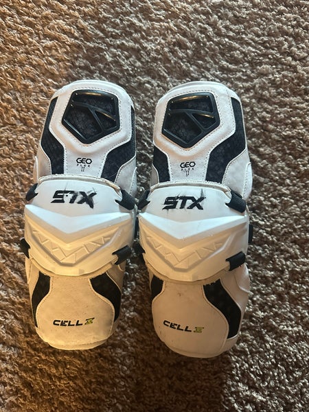 Medium/Large Adult STX Cell IV Elbow Pads (Used)