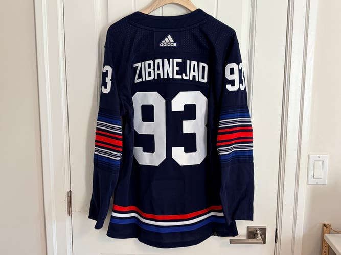 BNWT Authentic Adidas New York Rangers Mika Zibanejad Jersey Size 44 XS