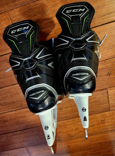 CCM RibCor Platinum Hockey Skates Regular Width Size 6.5 (Used)