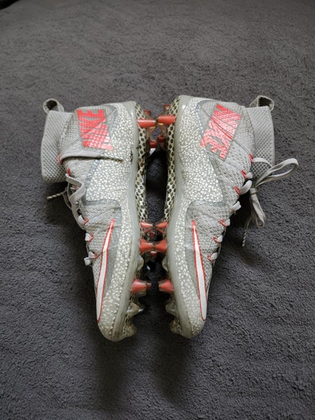 Men's Size M 9.0 (W 10.0) Nike Vapor Untouchable TD Mid Top (Used)