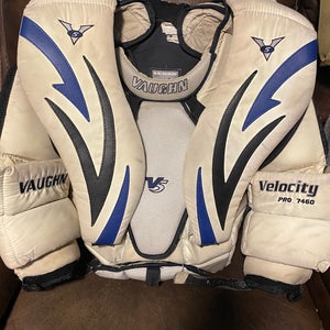 Small Vaughn Velocity V5 Goalie Chest Protector (Used)