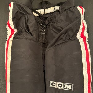 Chicago Blackhawks Men's Senior Reebok Hockey Pants Pro Stock (Used)