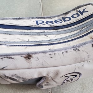 Reebok Goalie Blocker 18K Intermediate Regular (Used)