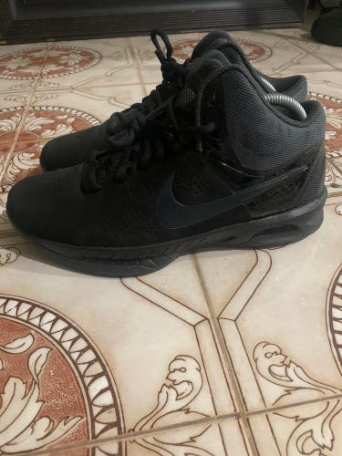 Men's Size M 9.5 (W 10.5) Nike Shoes (New)