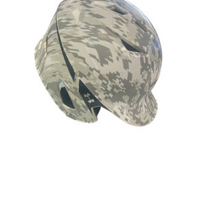 Used Under Armour UABH2-110 6 1/2 - 7 1/2 Batting Helmet No Mask White MD 11862-S000089800