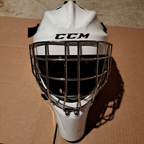 Senior 2017 CCM GFL 1.5 Goalie Mask (Used)
