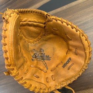 RH Catcher's Shoeless Jane 3200FPCM Softball Glove 32" (Used)