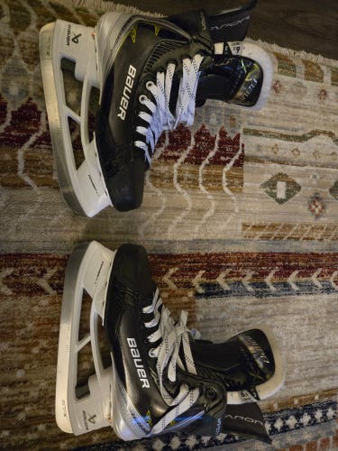 2025 Bauer Vapor X Shift Pro Hockey Skates 6.5 (Used)