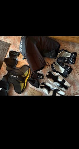 Starter Kit (Used) hockey equipment set !