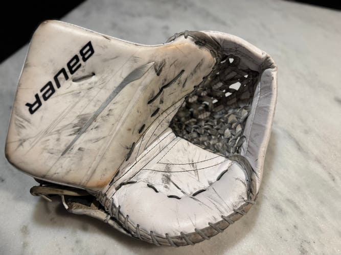 Bauer Vapor Hyperlite 2 Regular (Used)