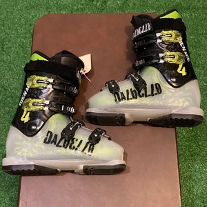 Used Kid's Dalbello Menace 4 Ski Boots | Mondo Size 23.5