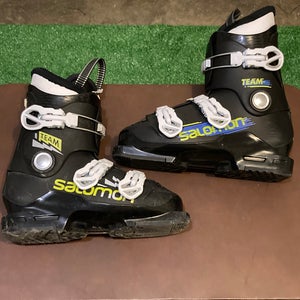 Used Mondo Salomon Team Ski Boots | Mondo Size 23.5 | Sole Length 275 mm