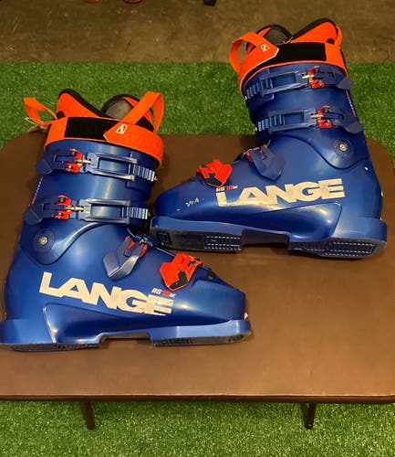 Mondo 26 & 26.5 Men's Lange RS70 SC Ski Boots (Used)