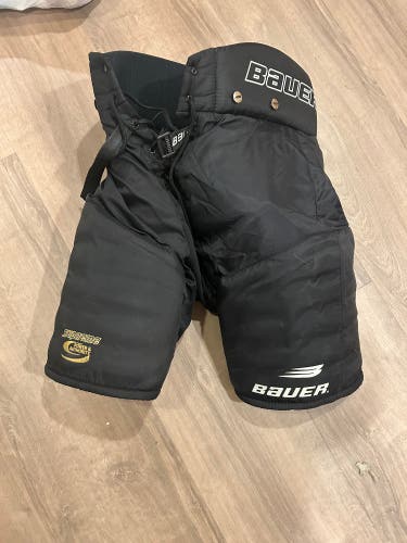 Men's Senior Small Bauer Supreme 1000 Hockey Pants (Used)