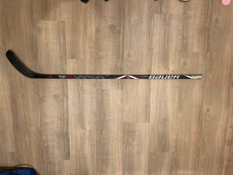 Intermediate Bauer Vapor X600 Left Hand Hockey Stick P88 (Used)