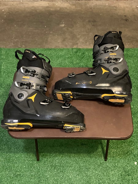 Used Men's Atomic Hawx Magna 110s Ski Boots | Mondo Size 31.5