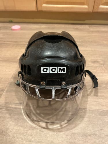 Medium CCM Helmet (Used)