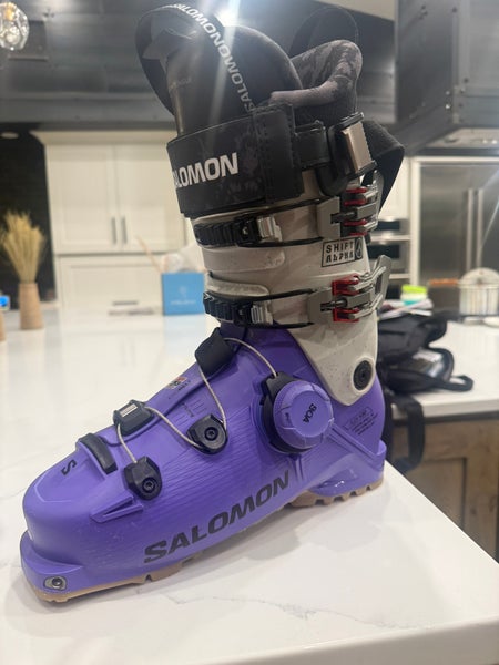 Mondo 26 & 26.5 Men's Salomon Alpine Touring Ski Boots Stiff Flex (New)