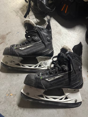 CCM RibCor 48K Pump Hockey Skates Size 3 (Used)