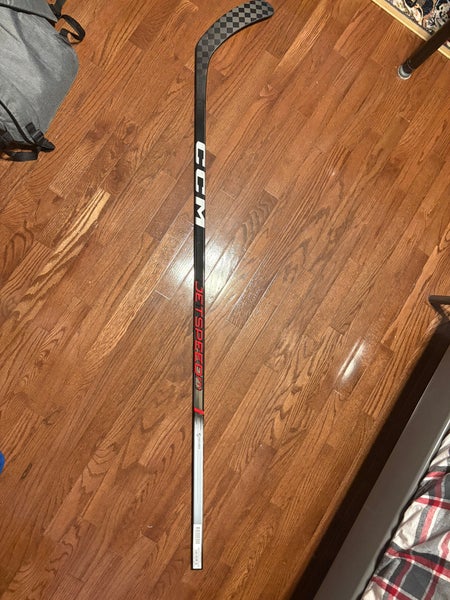 Senior CCM Jetspeed FT6 Team Left Hand Hockey Stick P29 (New)